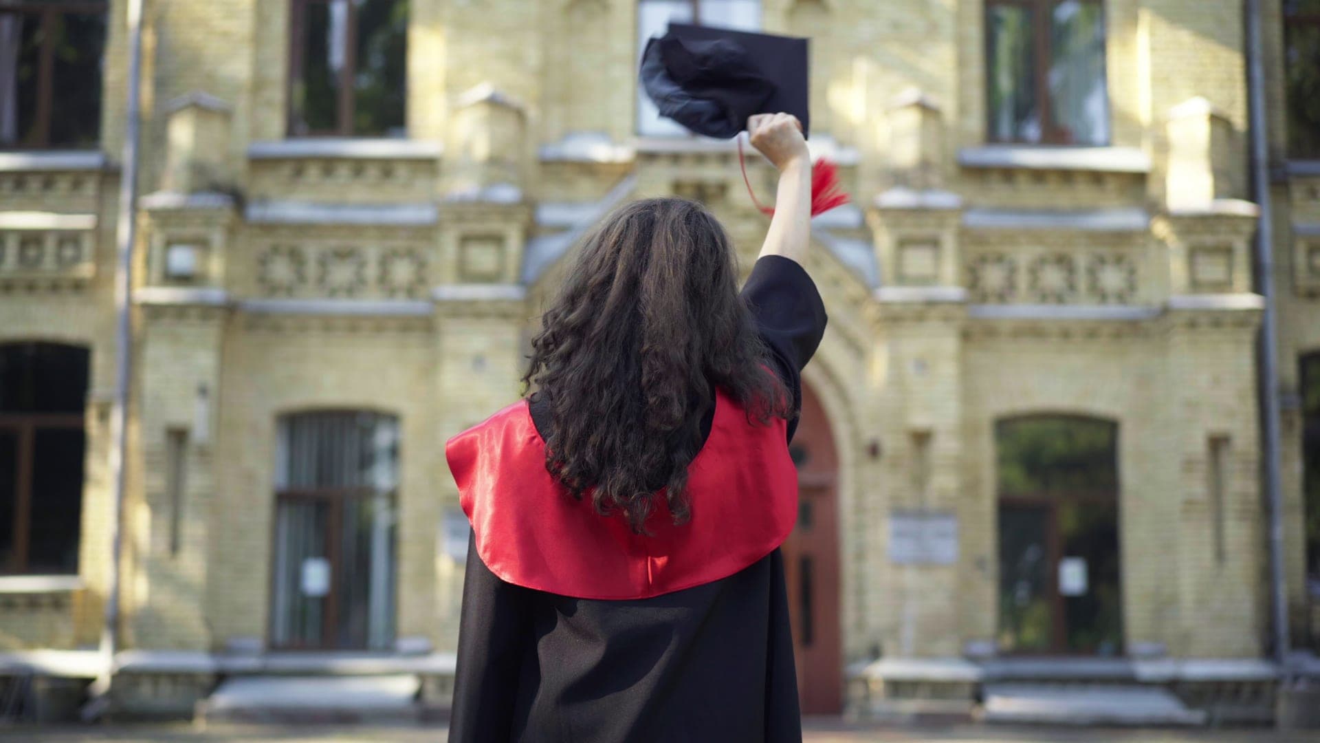 Graduate considering income-driven repayment